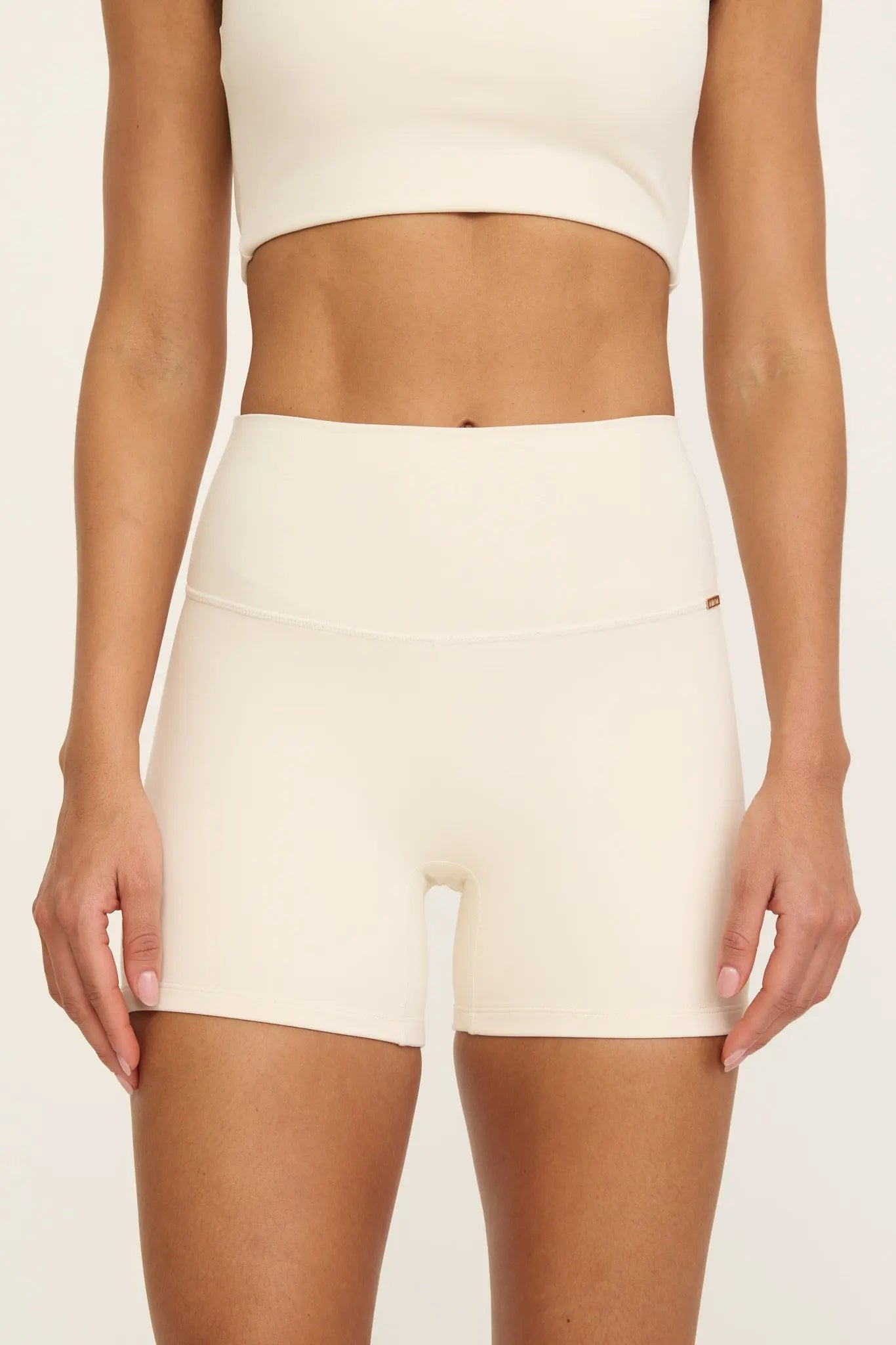 Belle Shorts - Ivory