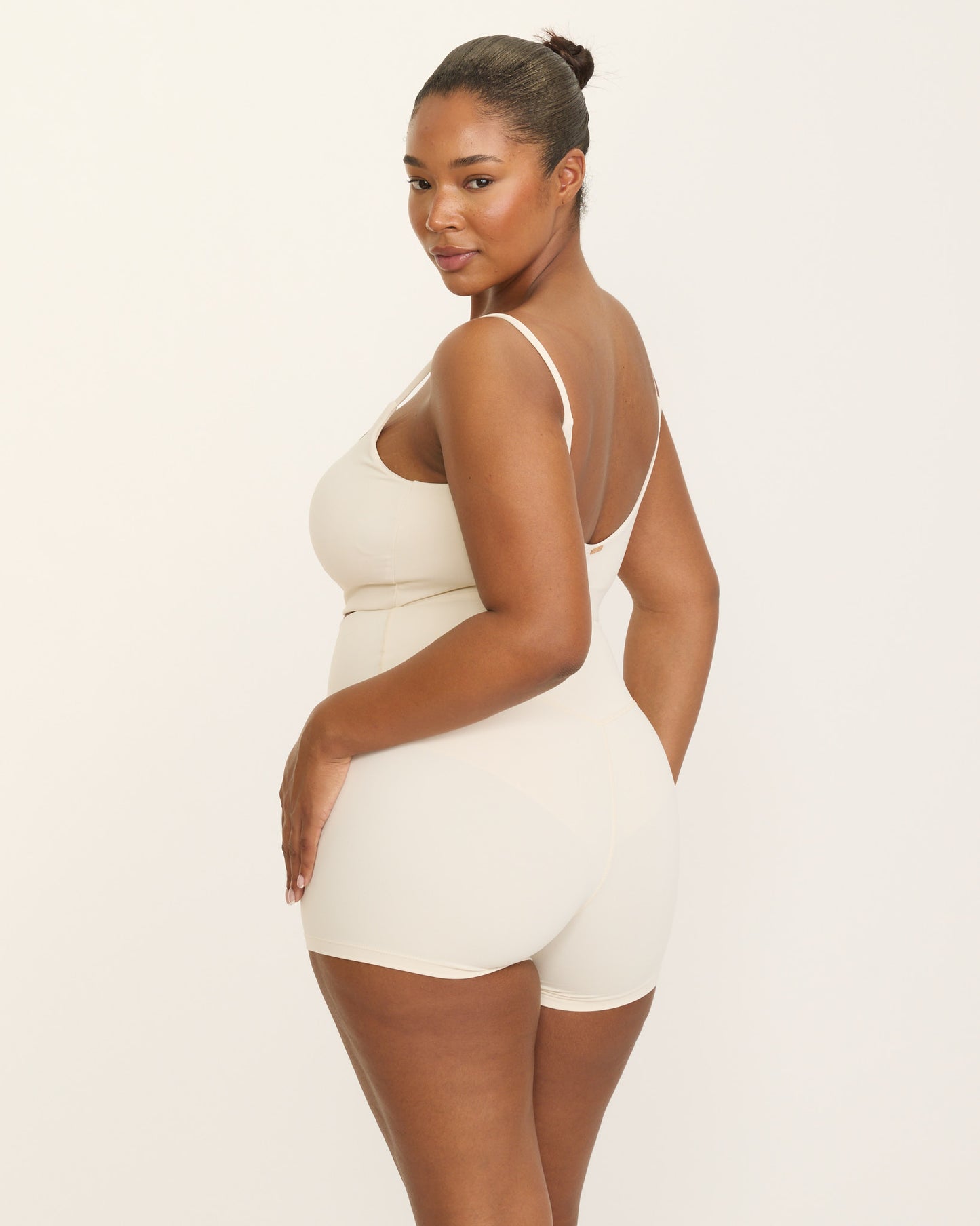 Belle Shorts - Ivory
