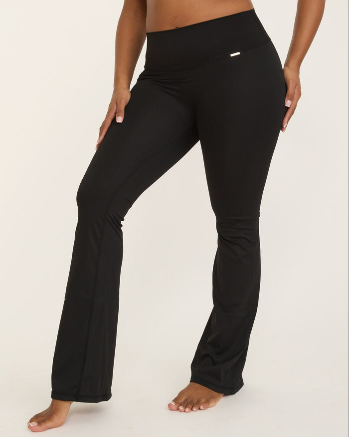 Camilla Flare Leggings - Black