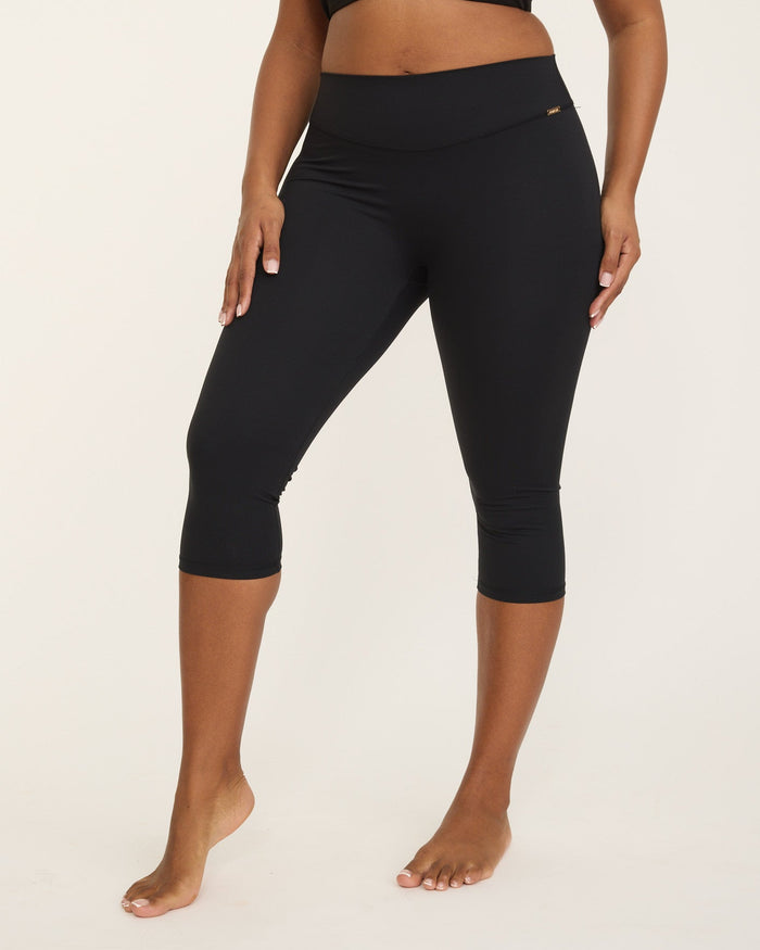 Capri Leggings - Black