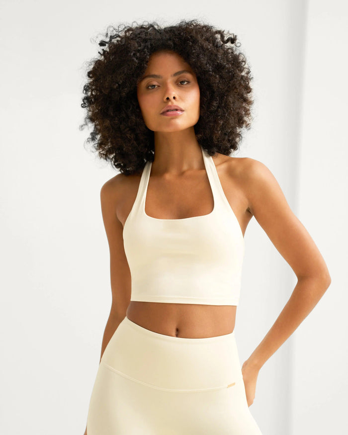 Elisa Halterneck - Ivory