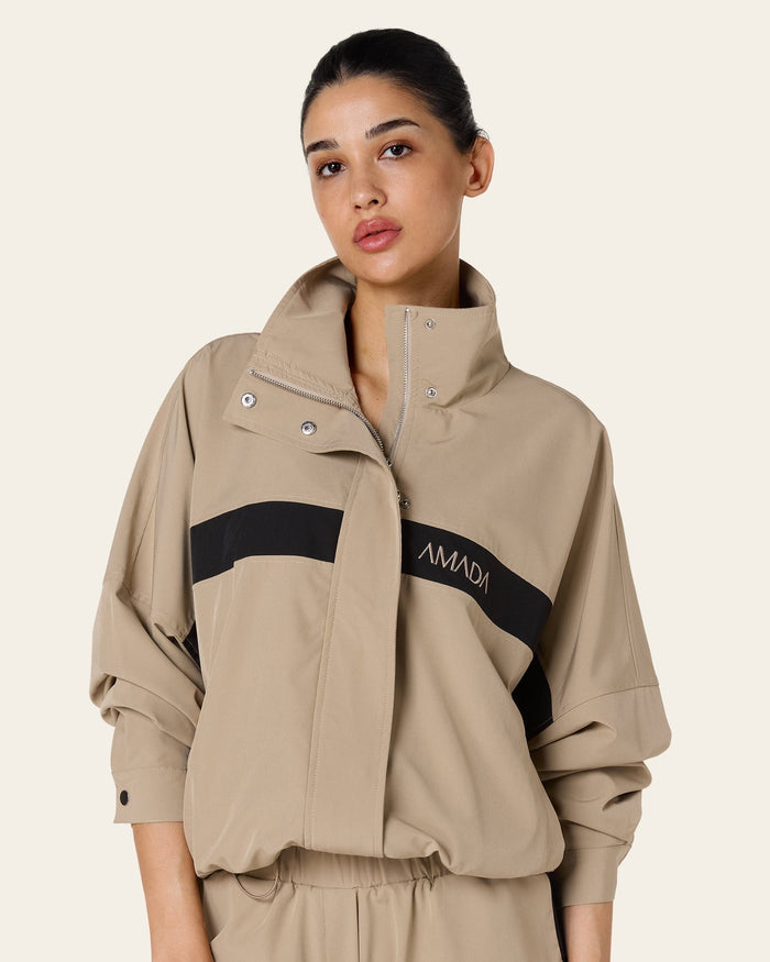 AMADA Windbreaker Jacket - Beige/Black