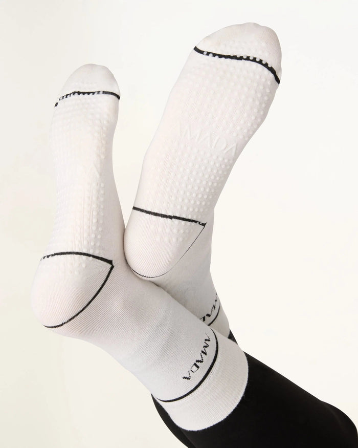 Grip Socks with line - white
